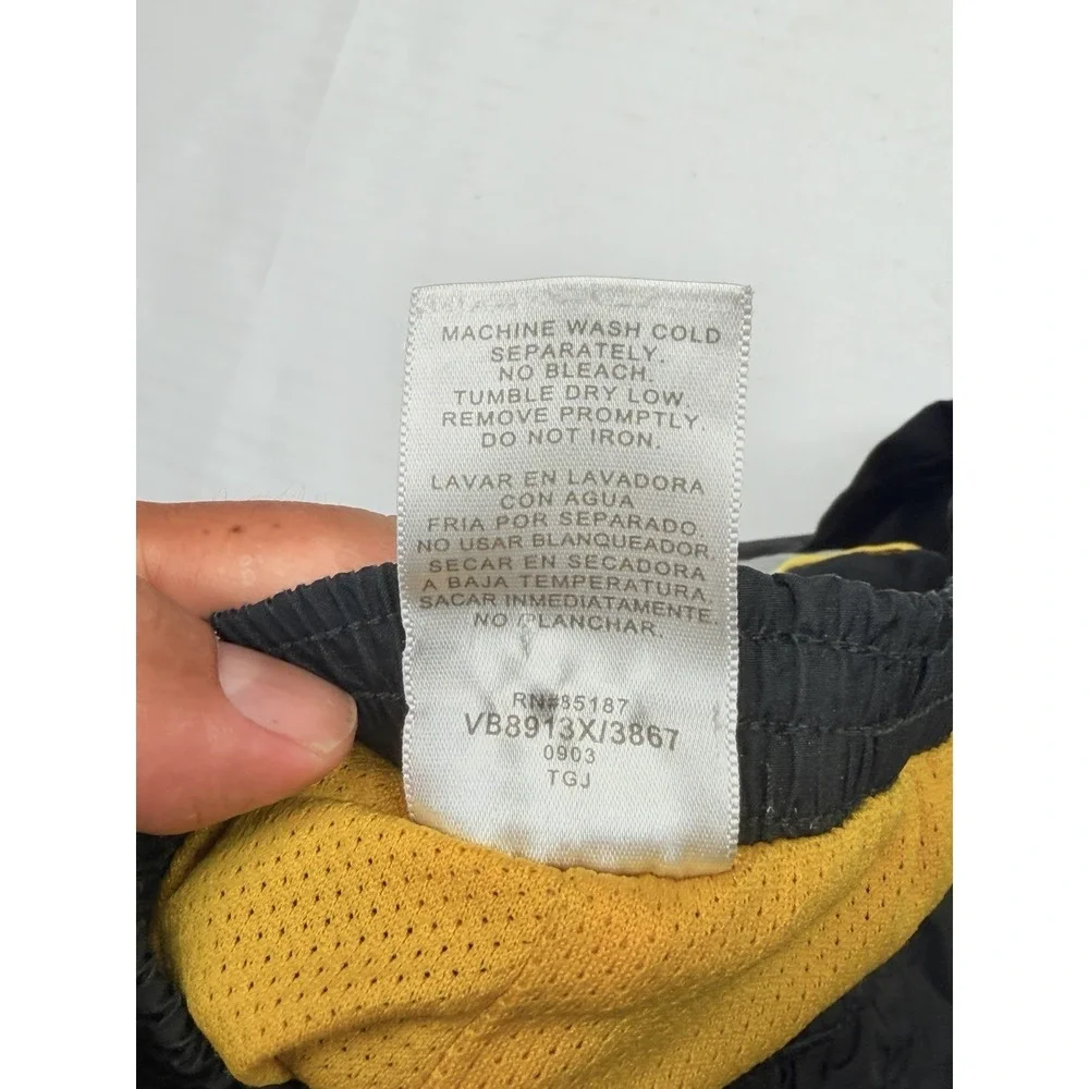 Vintage Y2K  2003 Nike Youth Size 7 Lined Cargo Track Pants Black Yellow